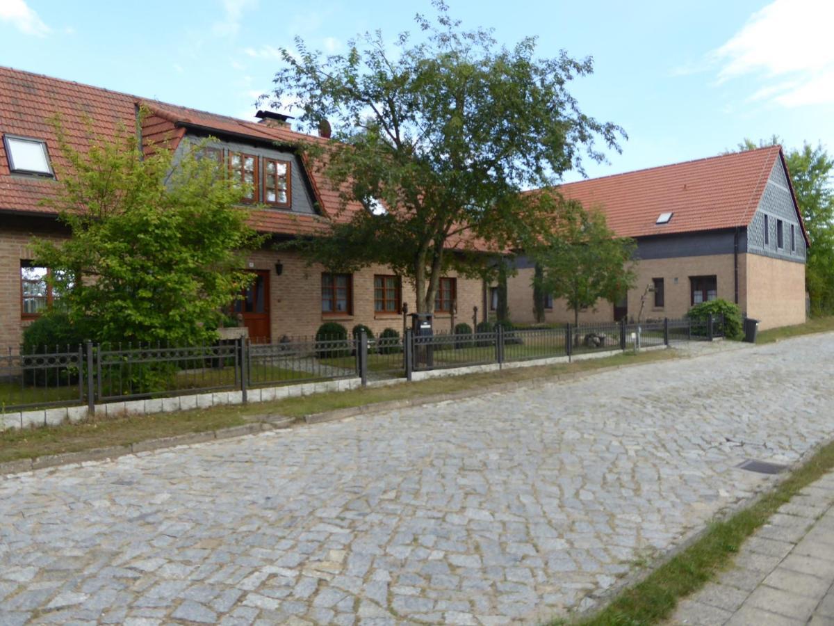 Ferienhof Raetzsee Drosedow  外观 照片